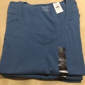 Banana Republic tee. XL